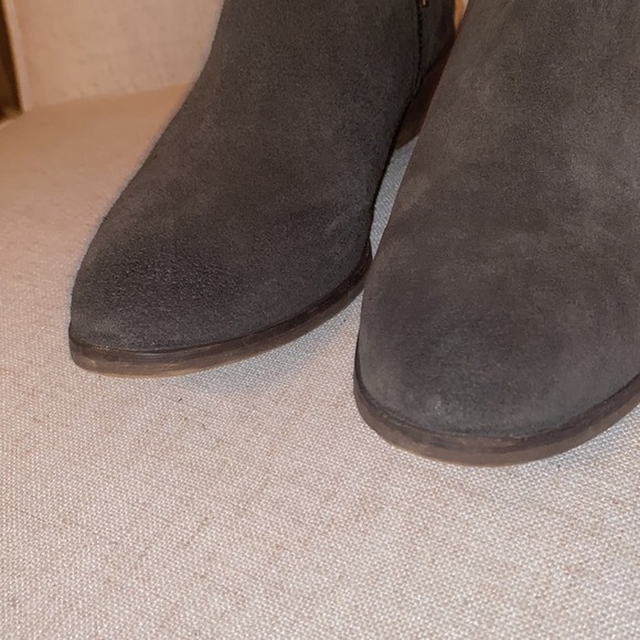 Splendid Hamptyn Suede Booties | Color: Smoke | Women Size 8.5 - Picture 5 of 9